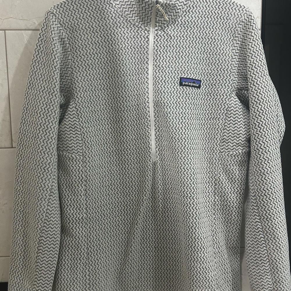 Patagonia Air Zip Wool White 1/4 zip Pullover